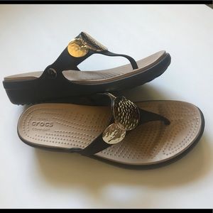 Crocs Women’s Platform Sandal